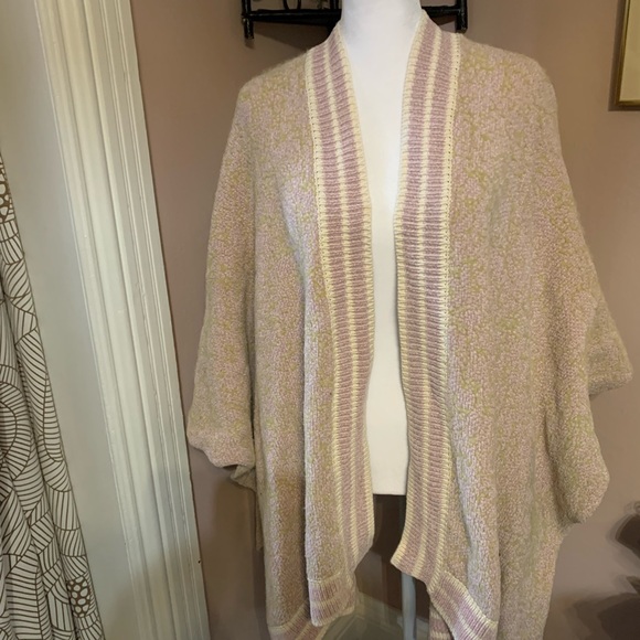 Anthropologie Soft Knit Poncho boho sweater Weather - Picture 3 of 9
